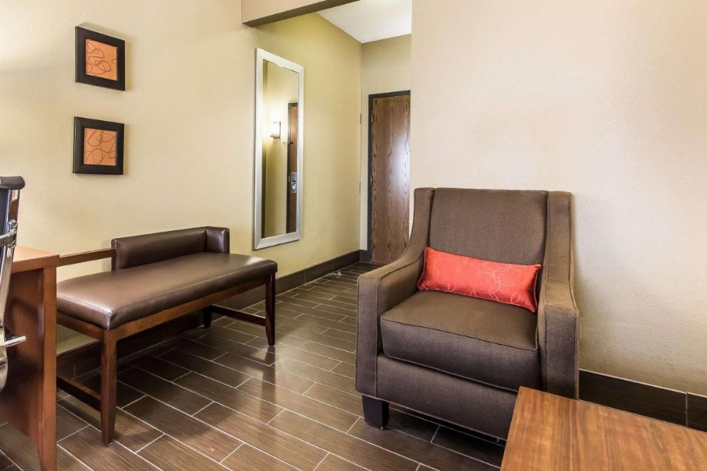 Room image 2